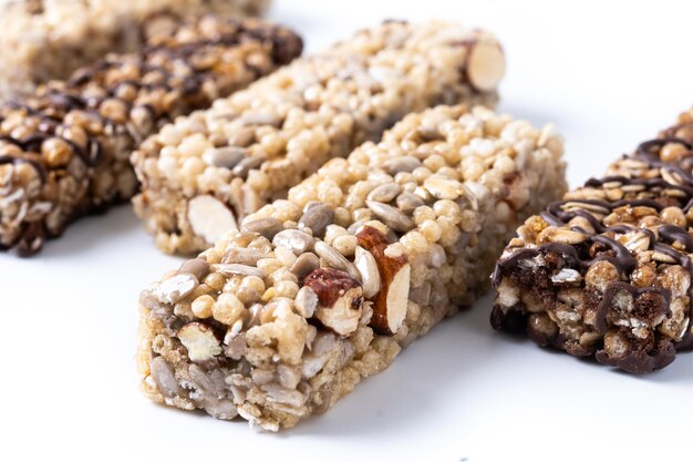 Korzyści z Włączenia Batonów Proteinowych do Codziennej Diety Sportowca